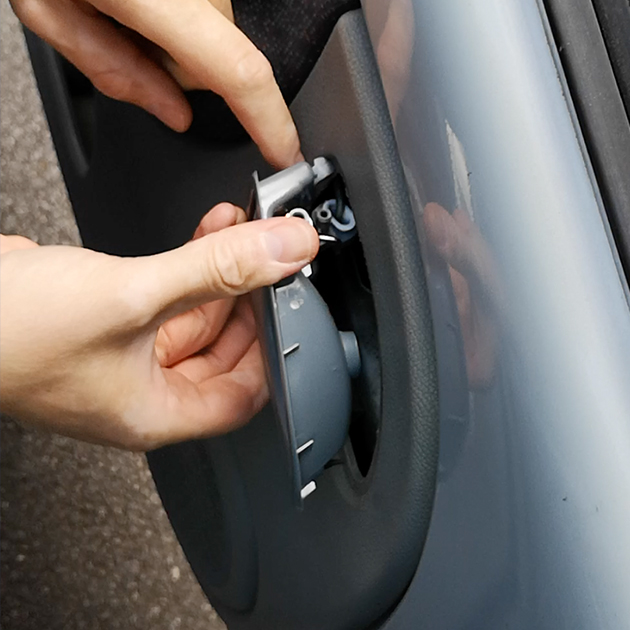 Remplacement de la poignée de porte intérieure de voiture en fibre